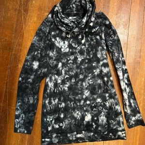 Lily & Lottie Cowl Neck